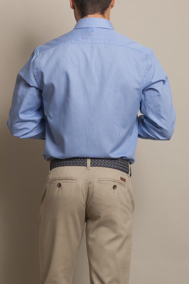 Camisa clssica cintada