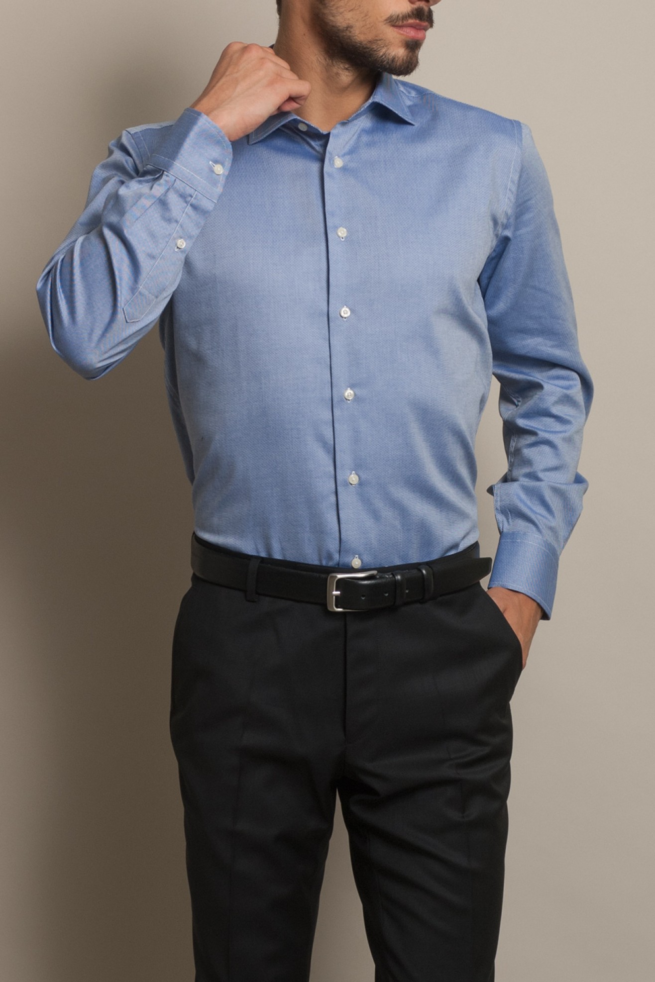 Camisa clssica cintada