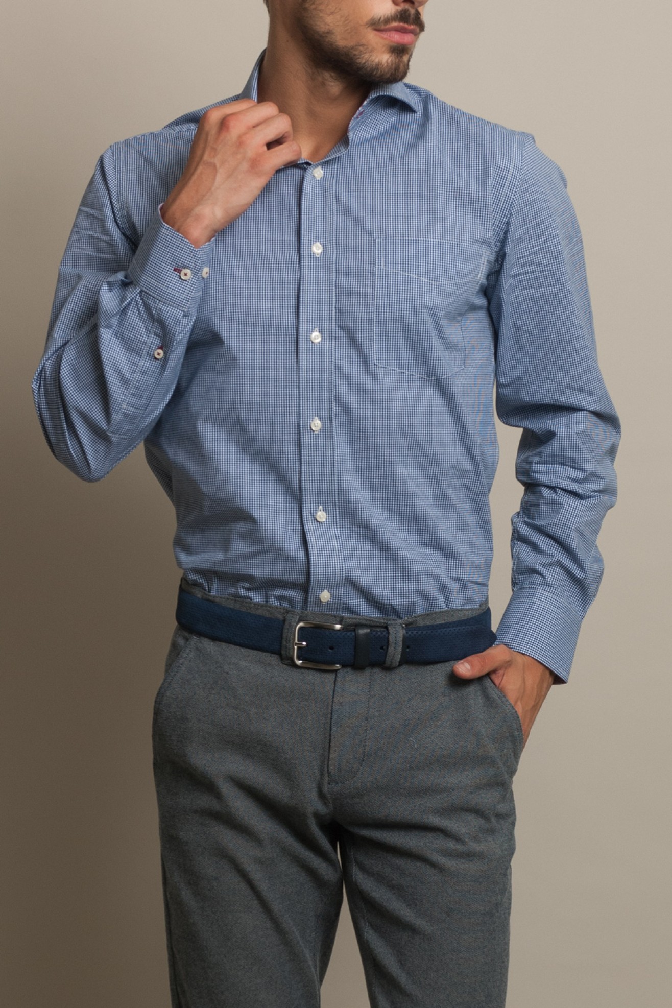 Camisa casual cintada