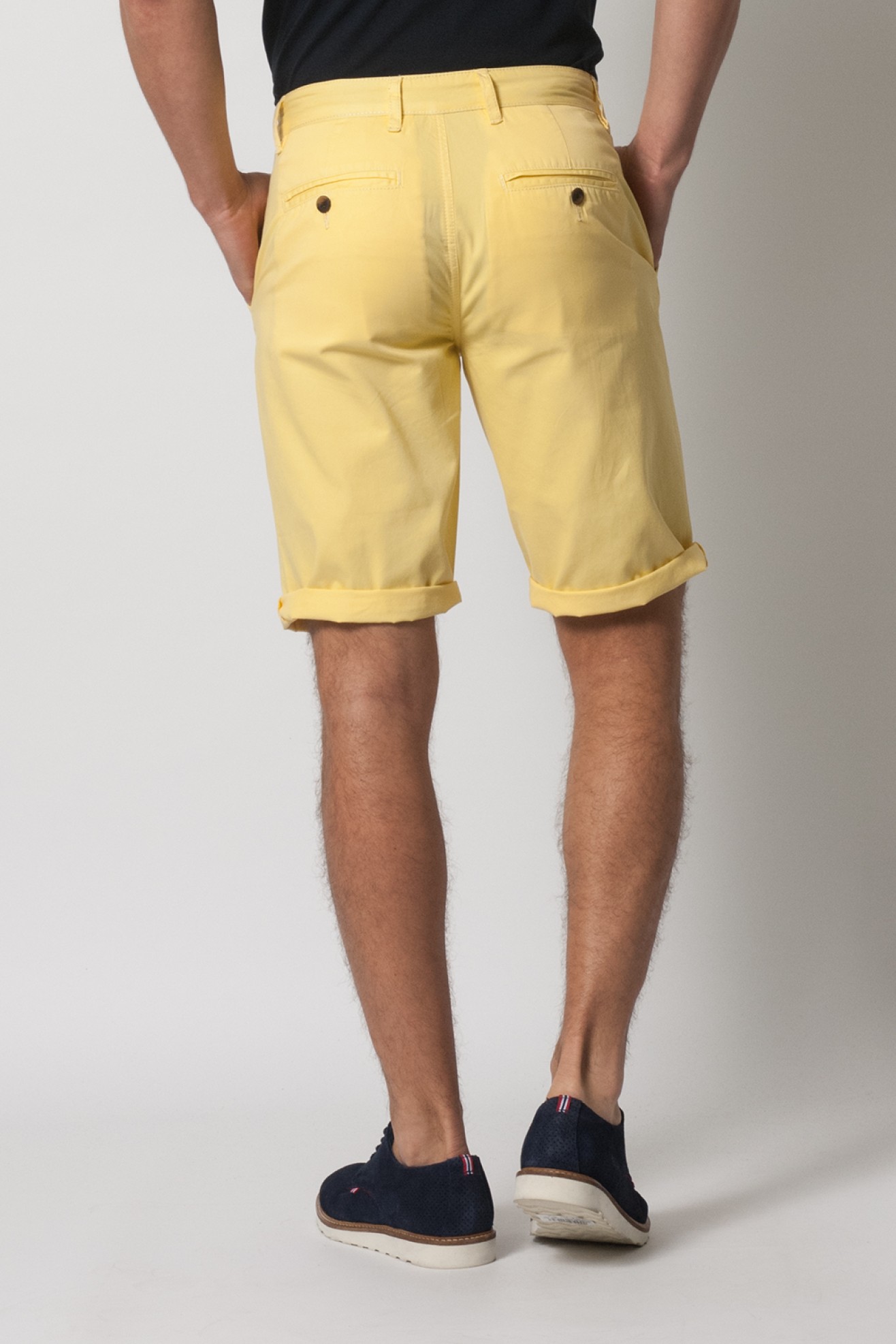 BERMUDAS DE BOLSOS VIÉS