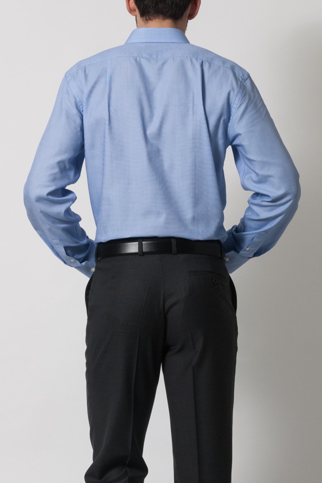 Camisa clssica cintada