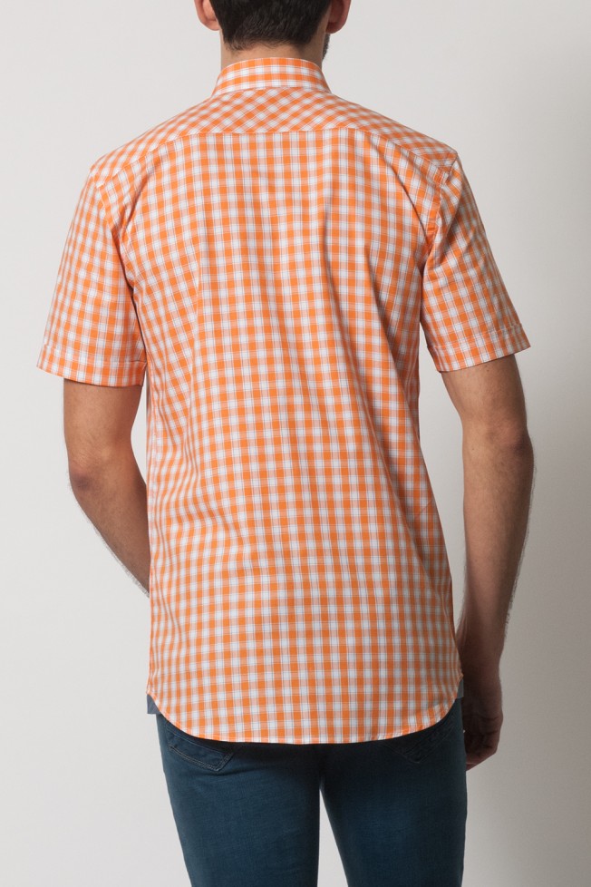 Camisa deportiva ajustada Camisa deportiva ajustada