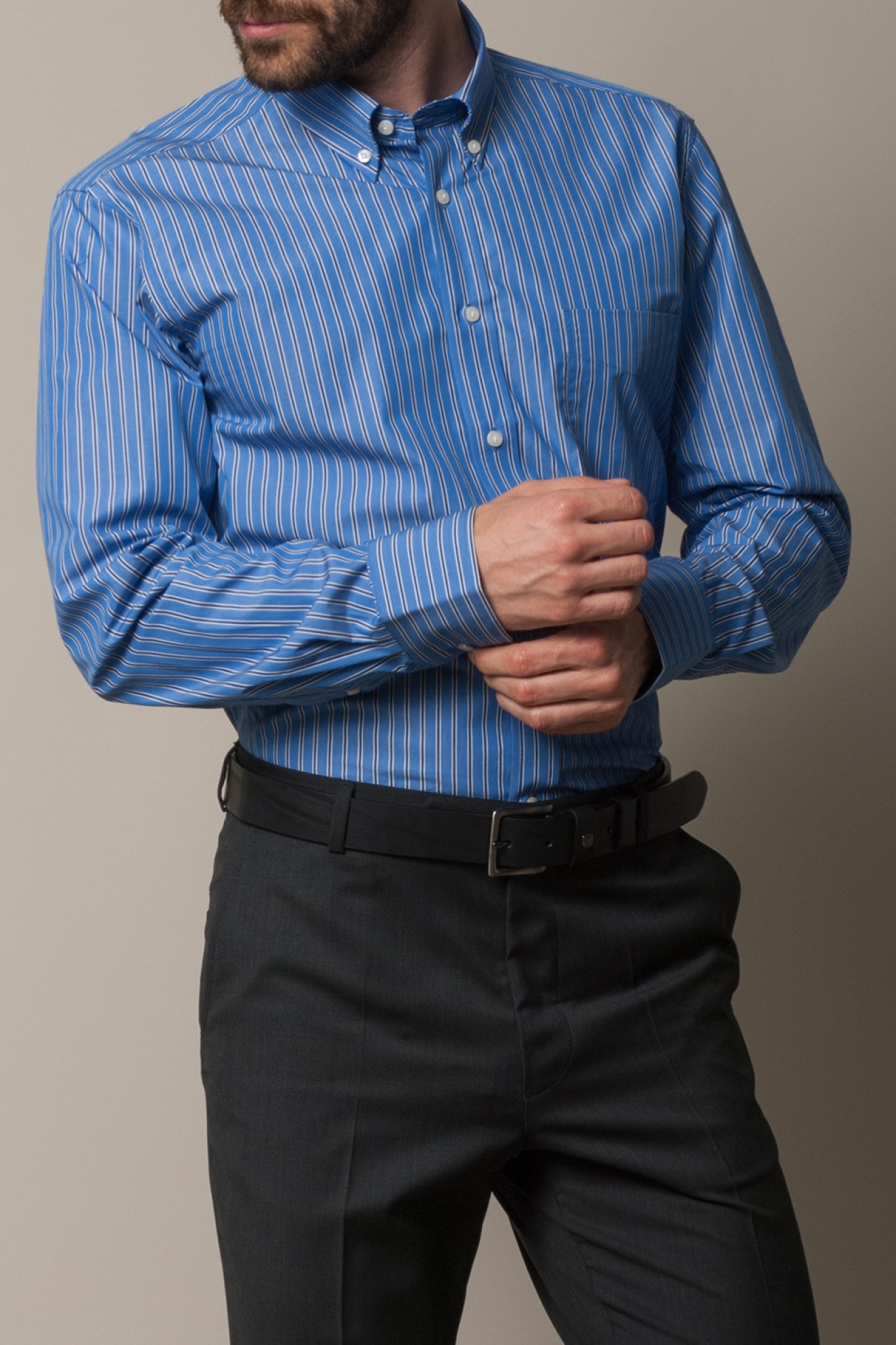 Camisa casual ajustada 