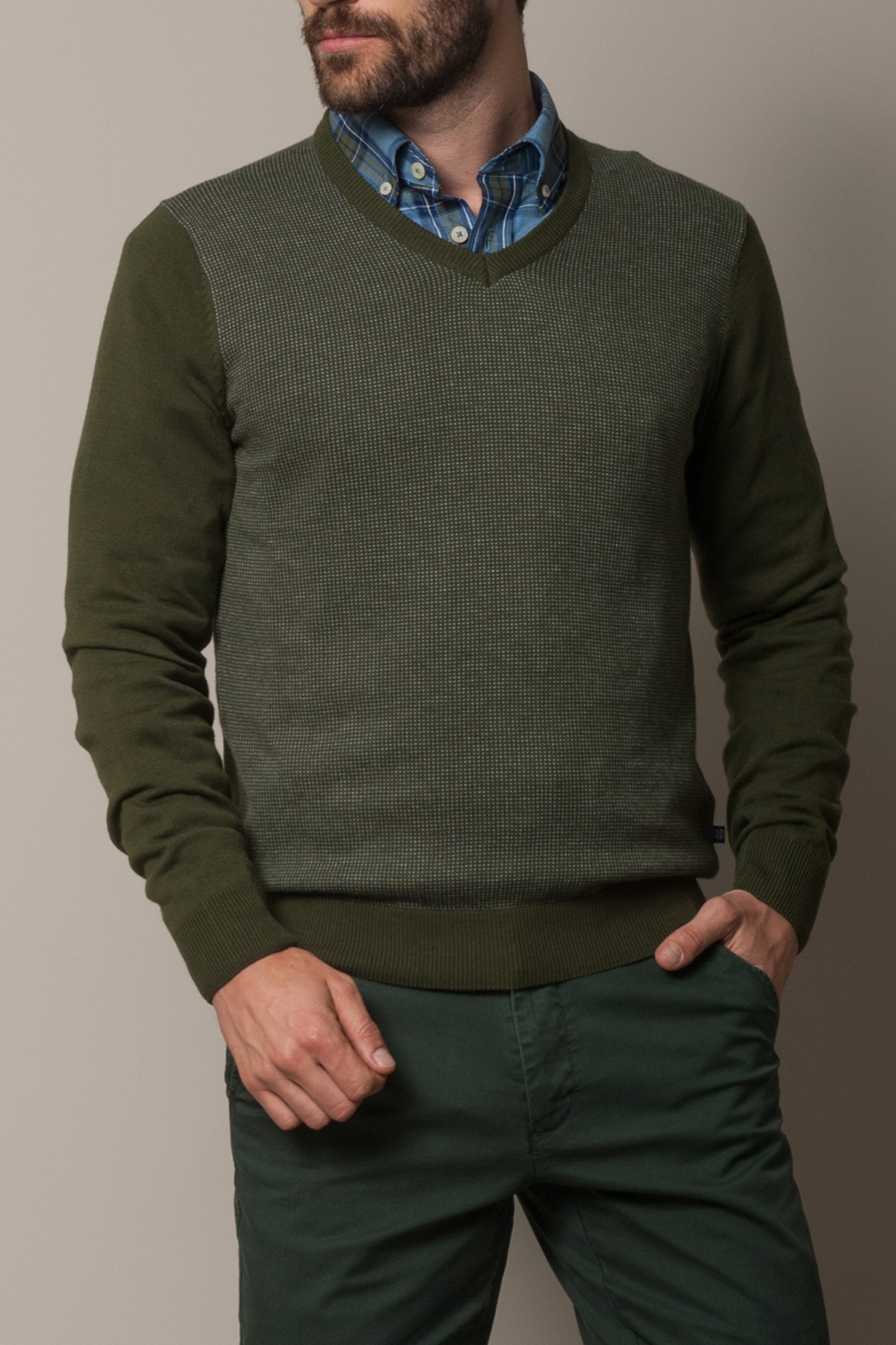 Jersey con cuello en V