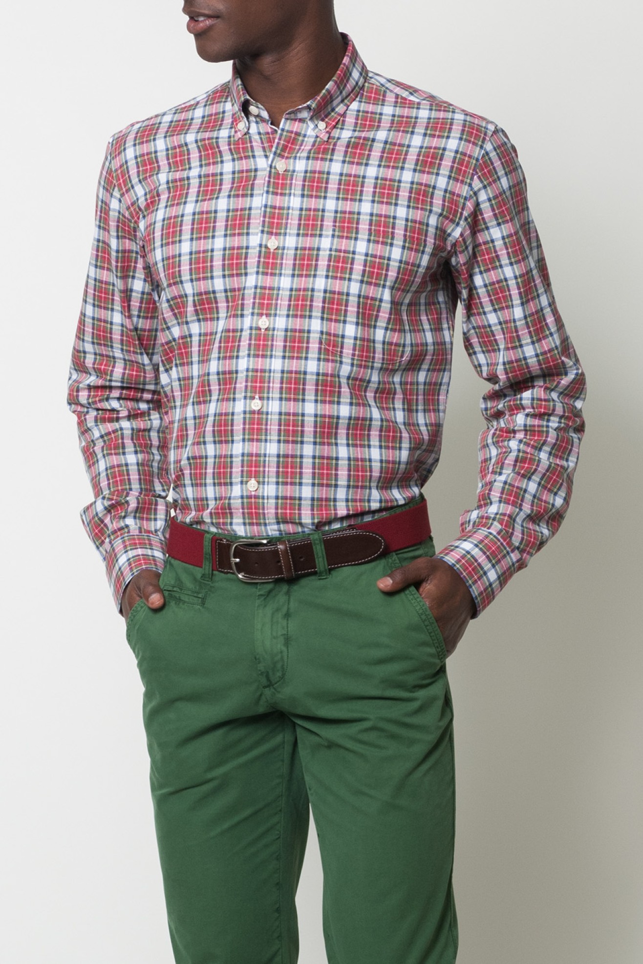 Camisa desportiva cintada