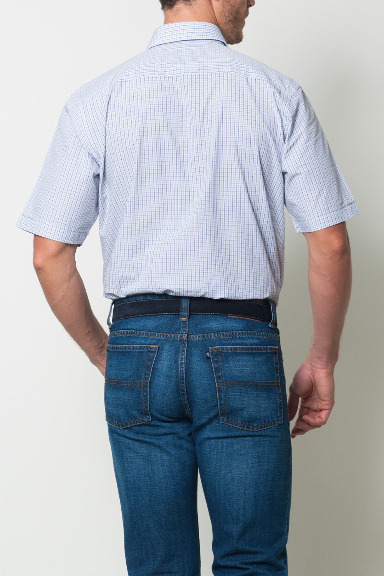 Camisa aos quadrados