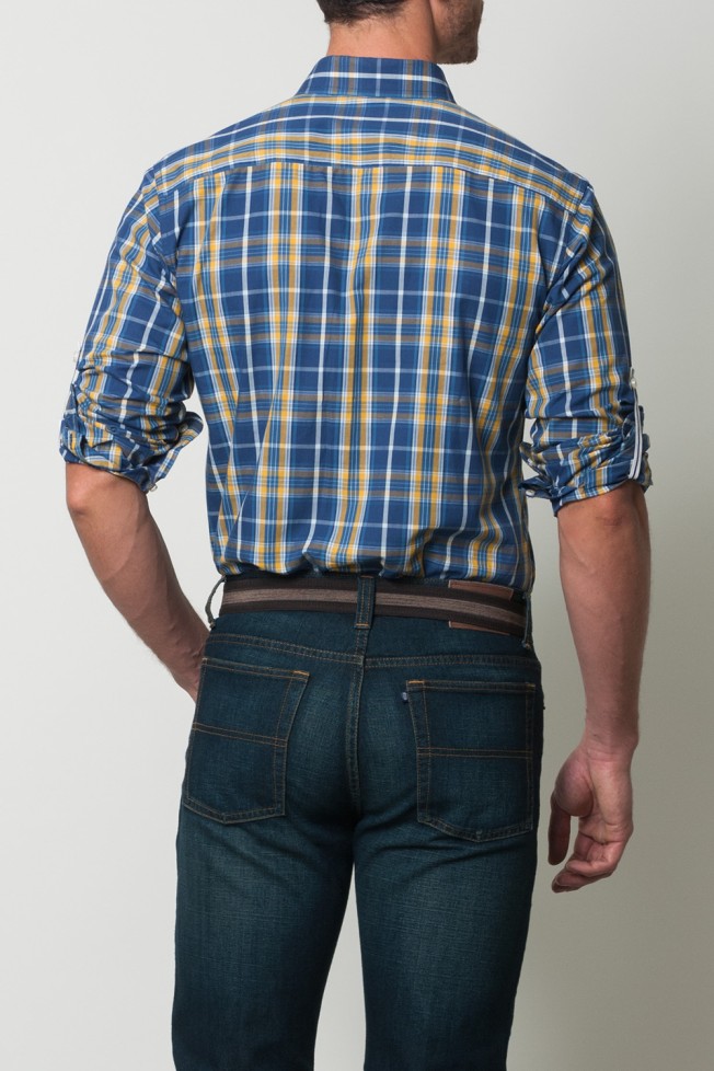 Camisa desportiva cintada