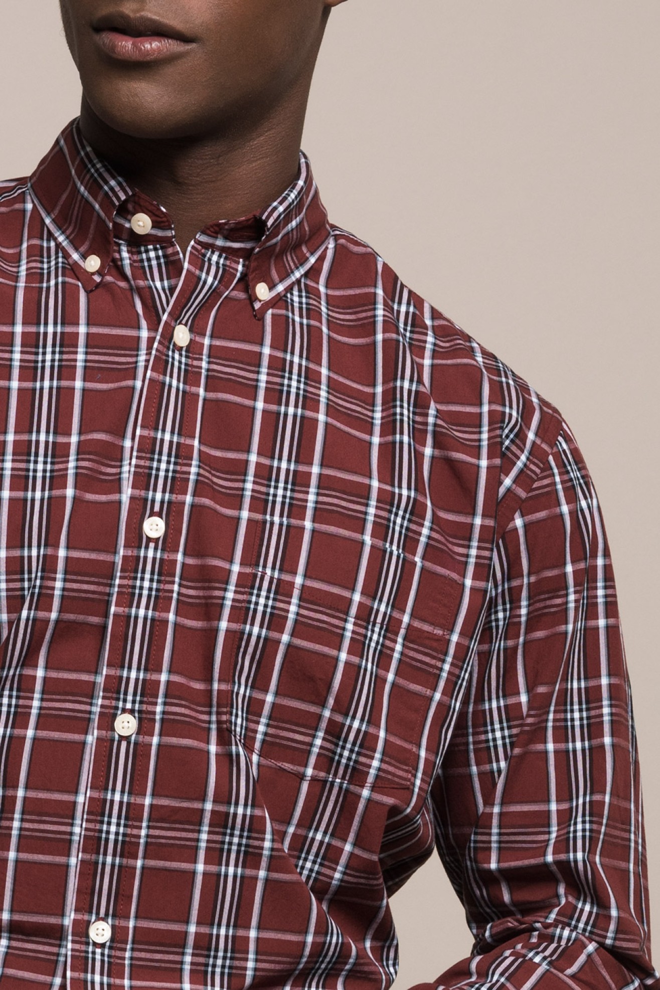 Camisa regular fit a cuadros