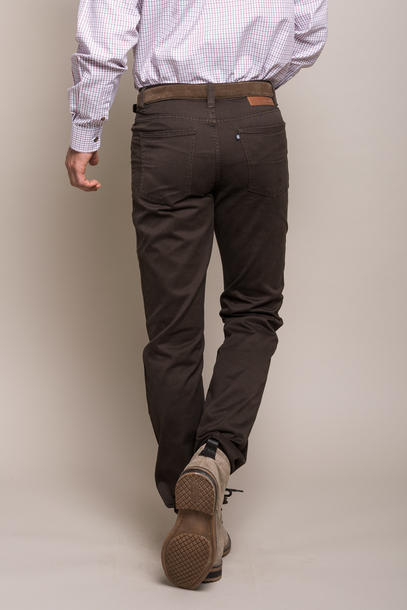 Pantalón de sarga con 5 bolsillos