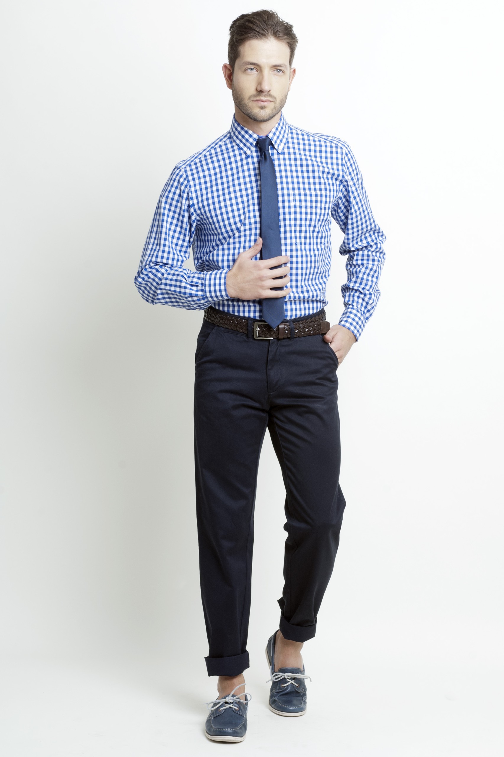 Chinos de corte regular