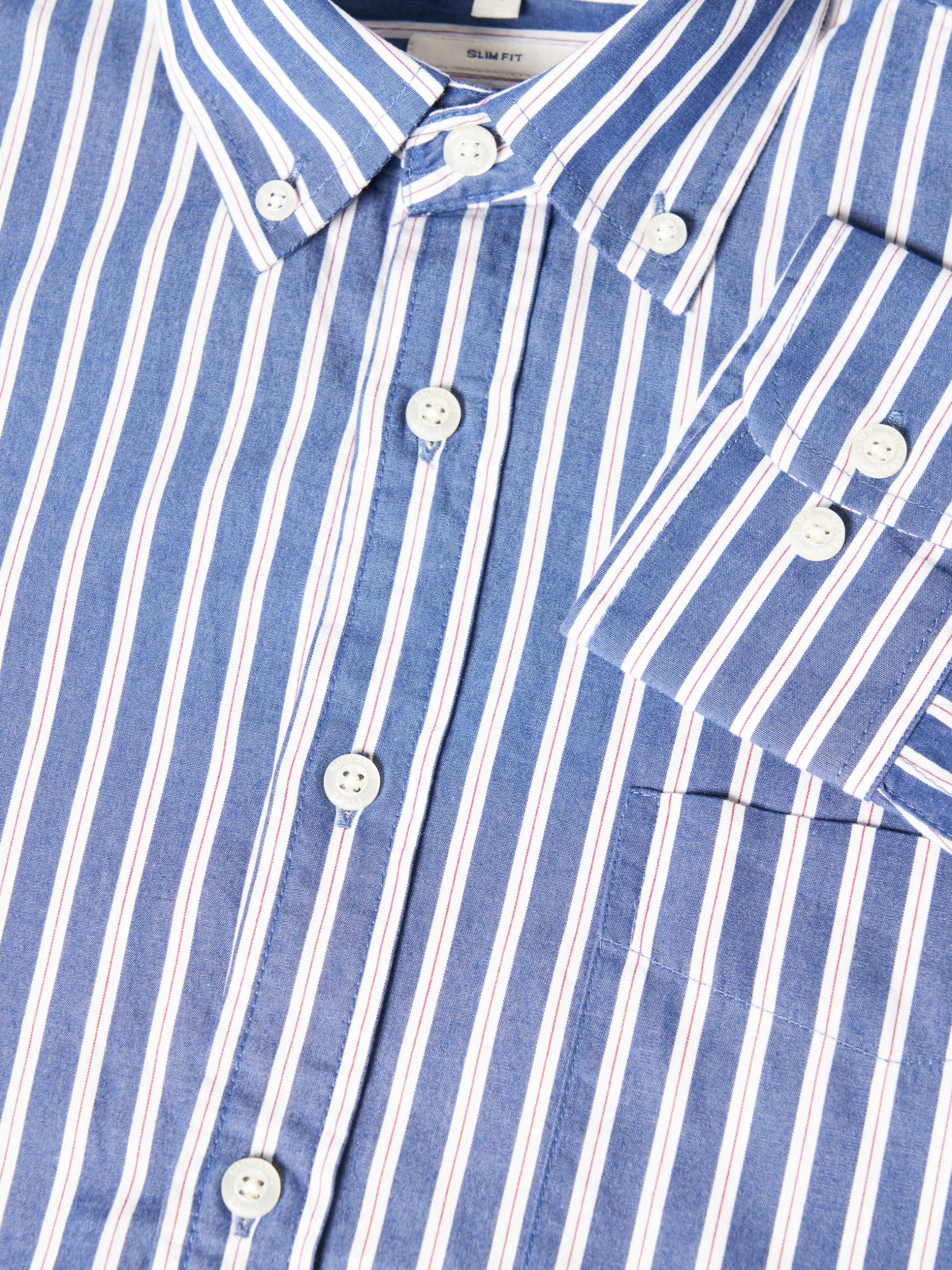 Camisa casual ajustada