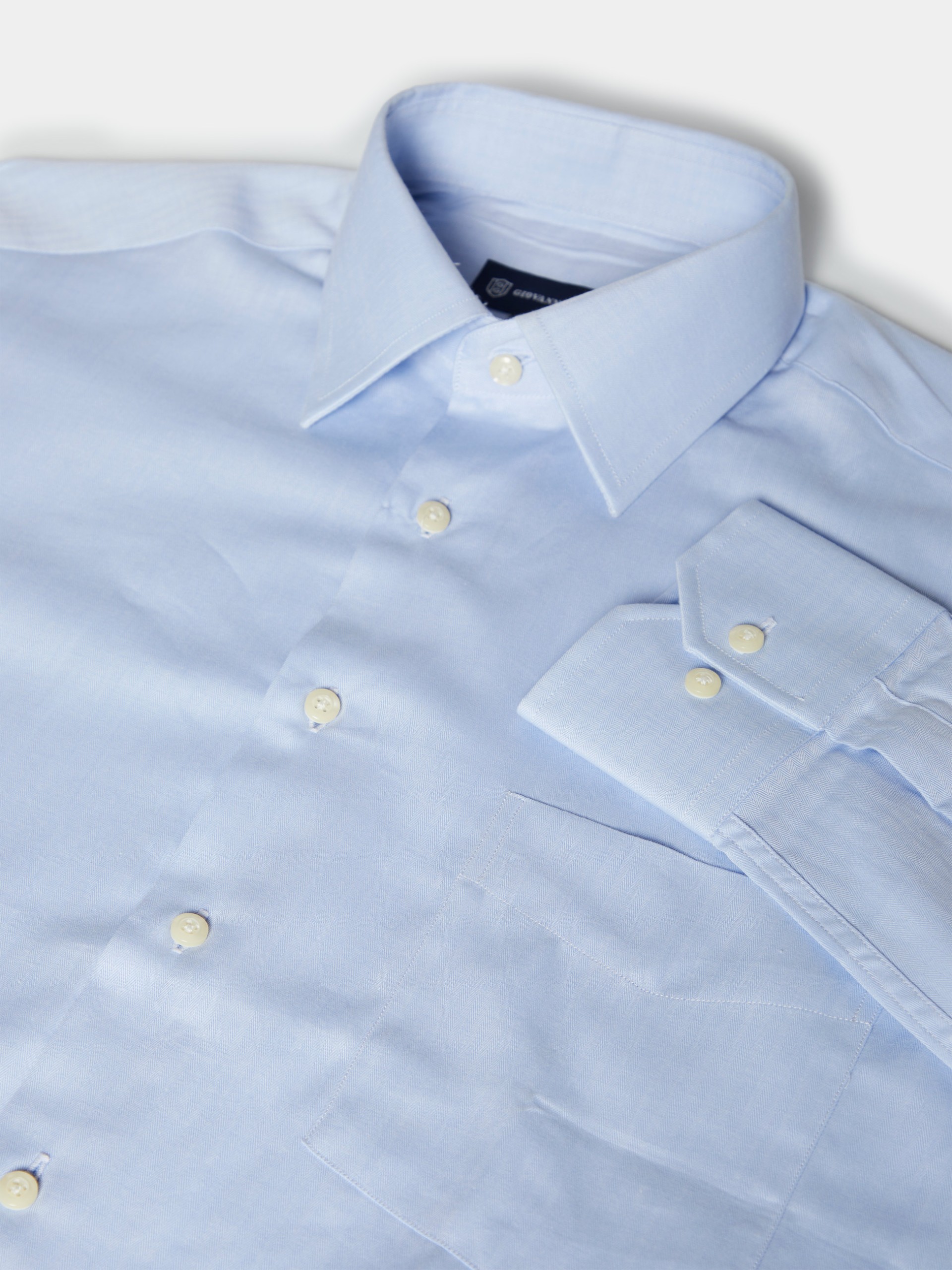 Camisa clásica de corte regular