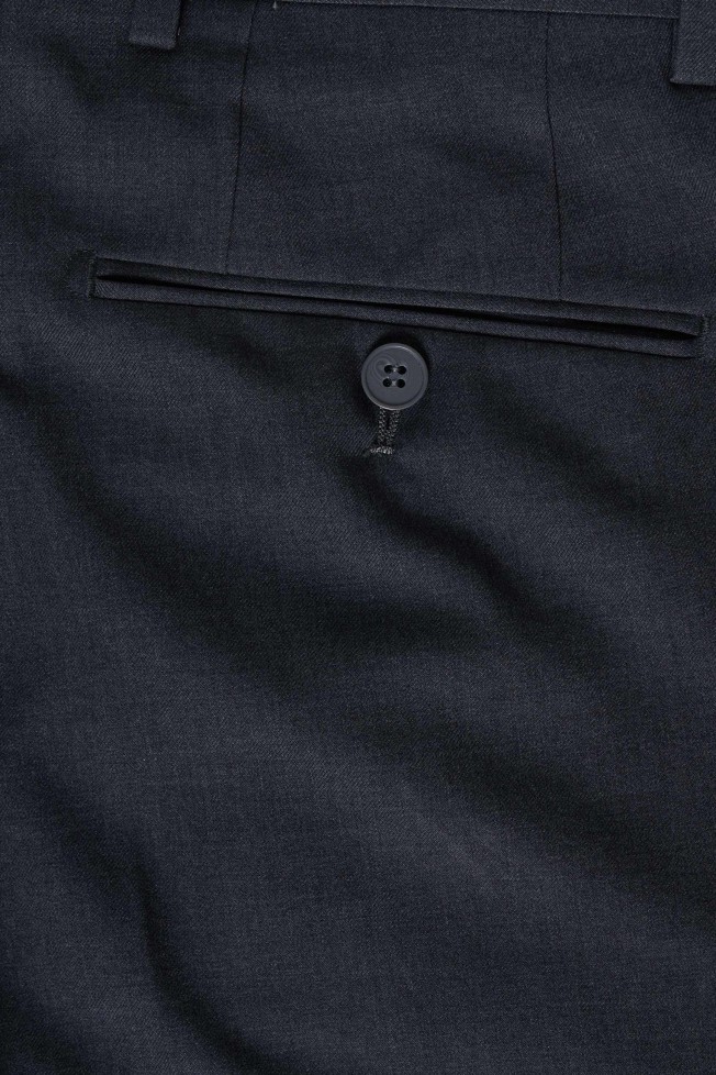 Pantaln slim fit clsico 