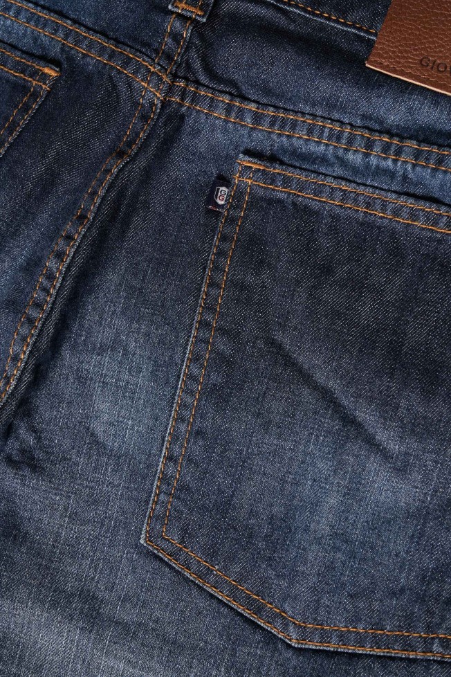 Pantalón vaquero Pantalón vaquero