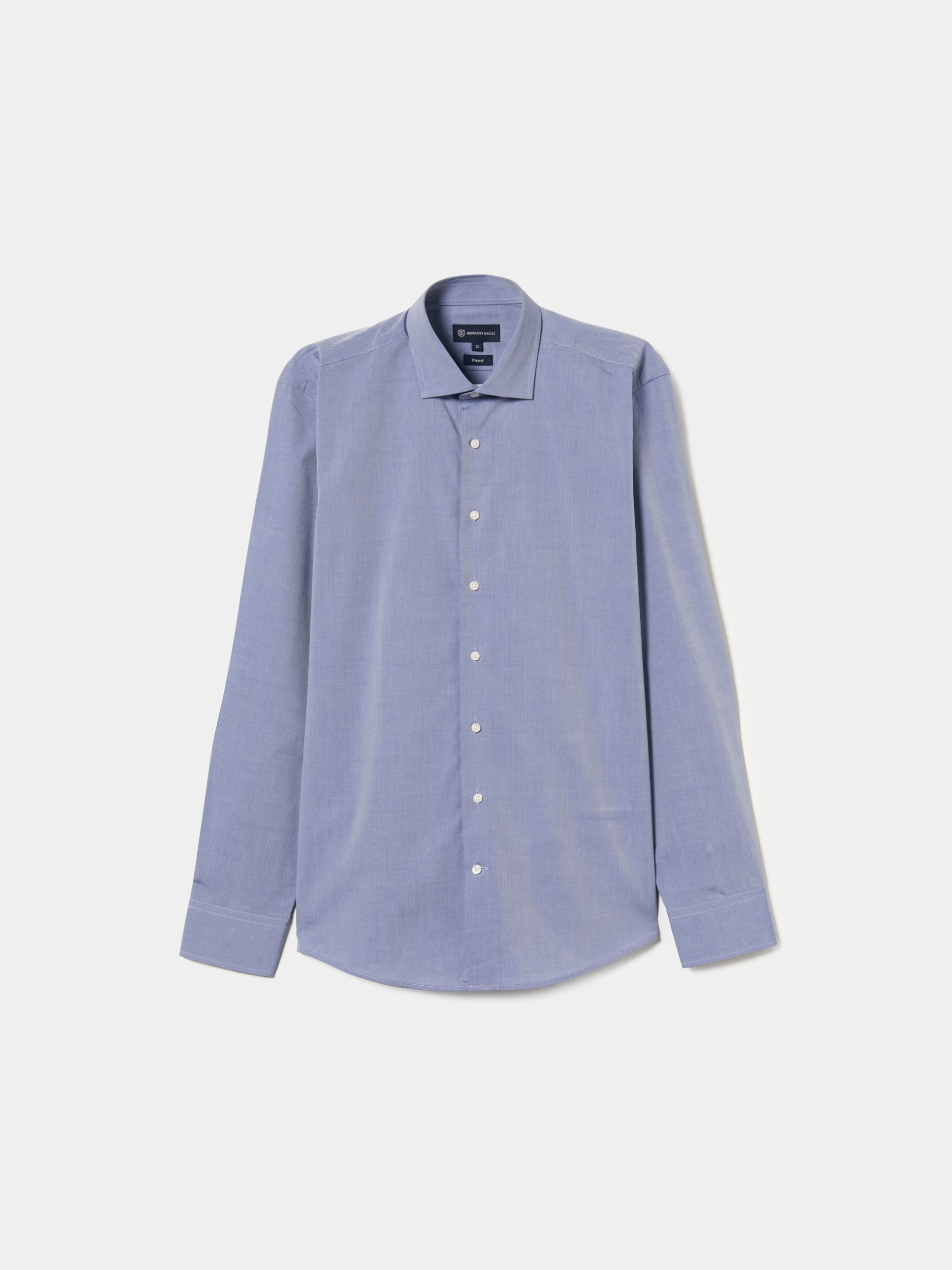 Camisa clásica ajustada