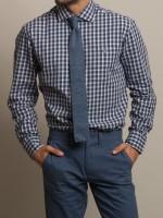 Camisa deportiva ajustada