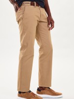 Pantalones chinos