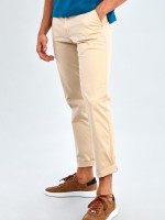 Pantalones chinos