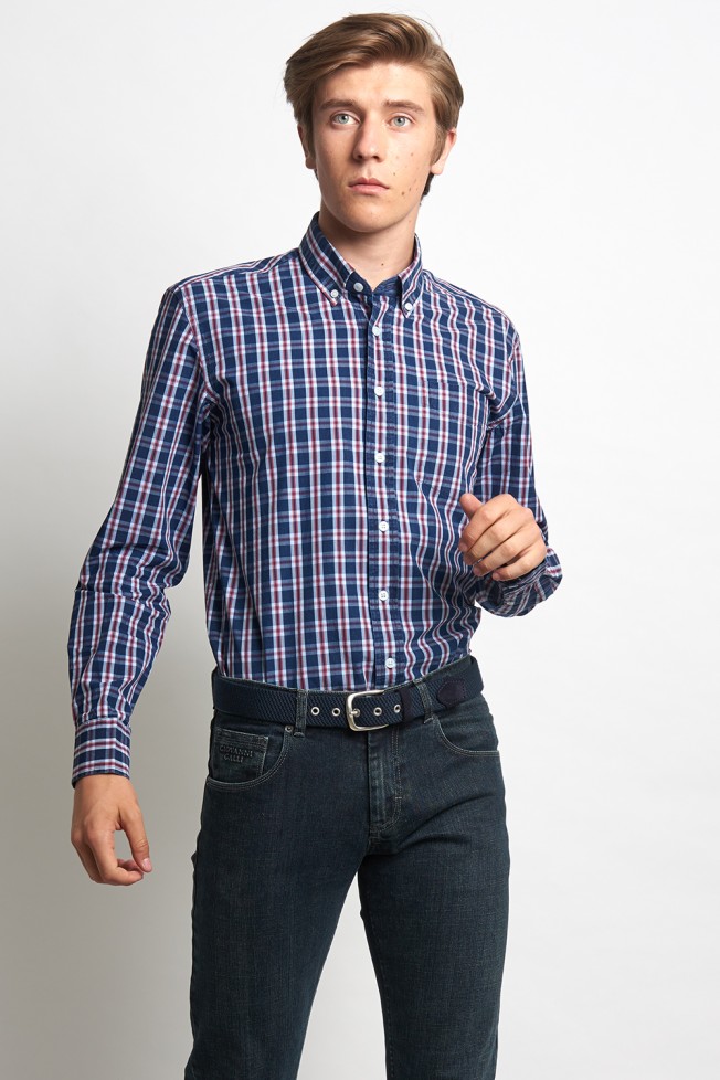 Camisa desportiva cintada