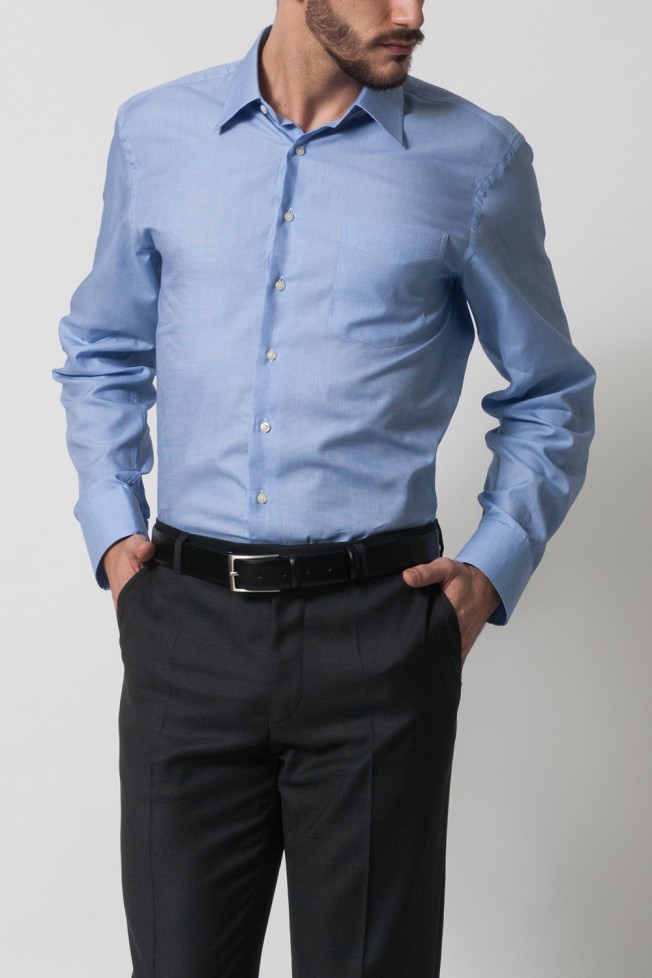 Camisa clsica ajustada 