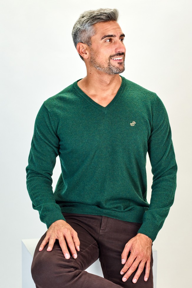 Pullover com decote em V