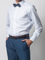 Camisa clssica cintada