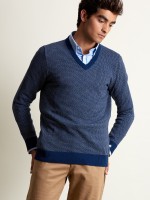 Pullover com decote em V