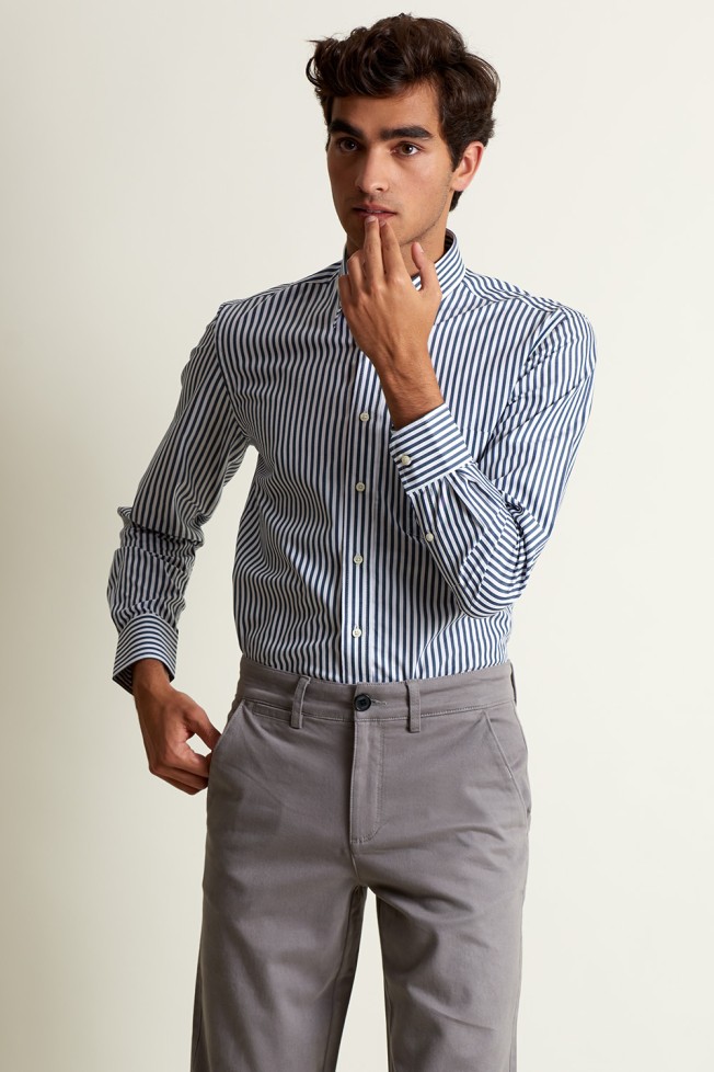 Camisa de riscas