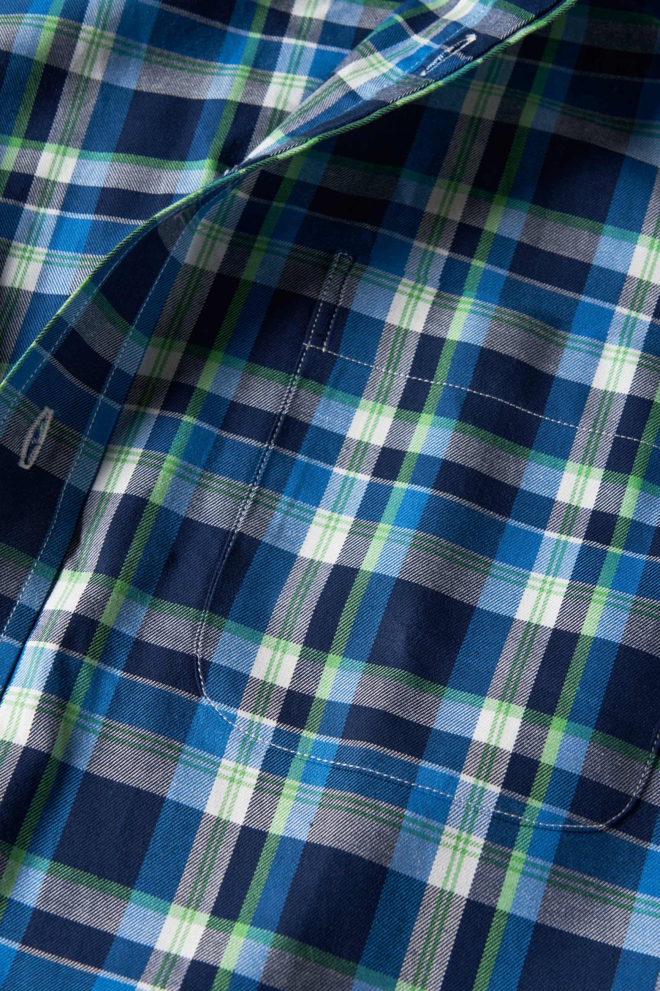 Camisa desportiva cintada