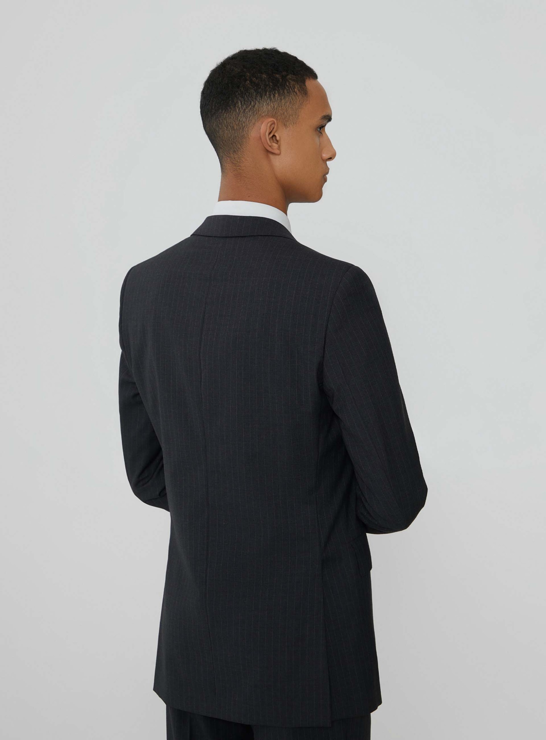 Fato tailored fit de riscas