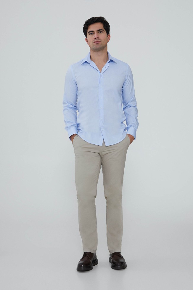 Camisa clássica slim fit Camisa clássica slim fit