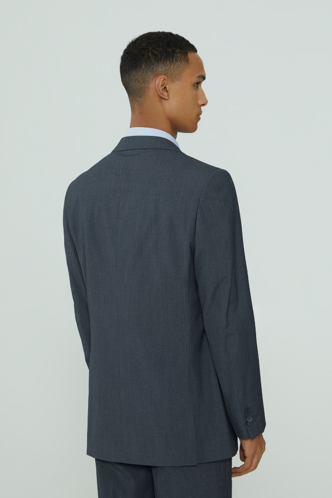 Traje clásico slim fit Traje clásico slim fit