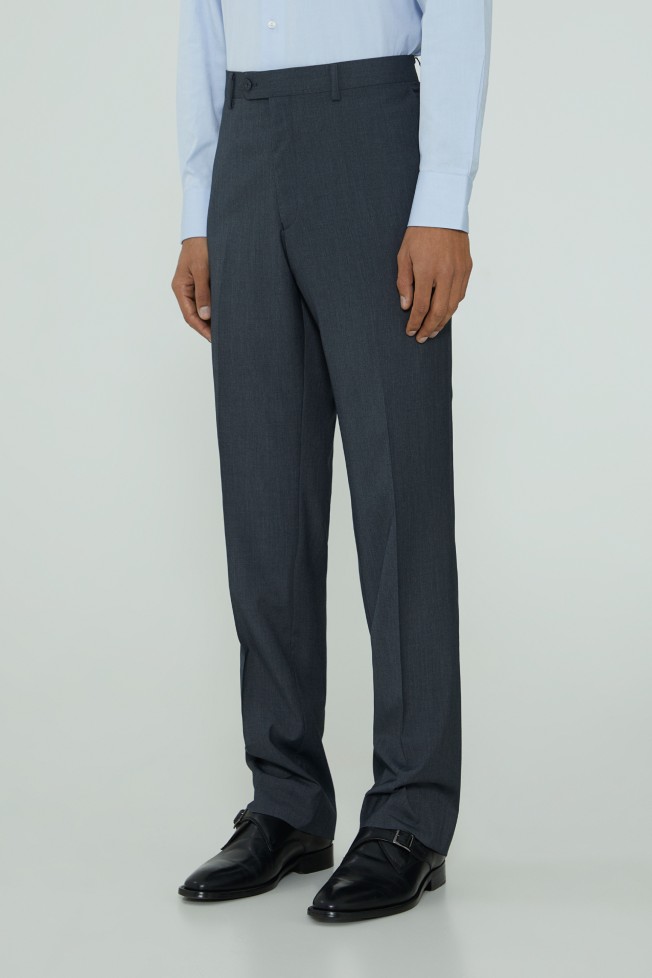 Traje clásico slim fit Traje clásico slim fit