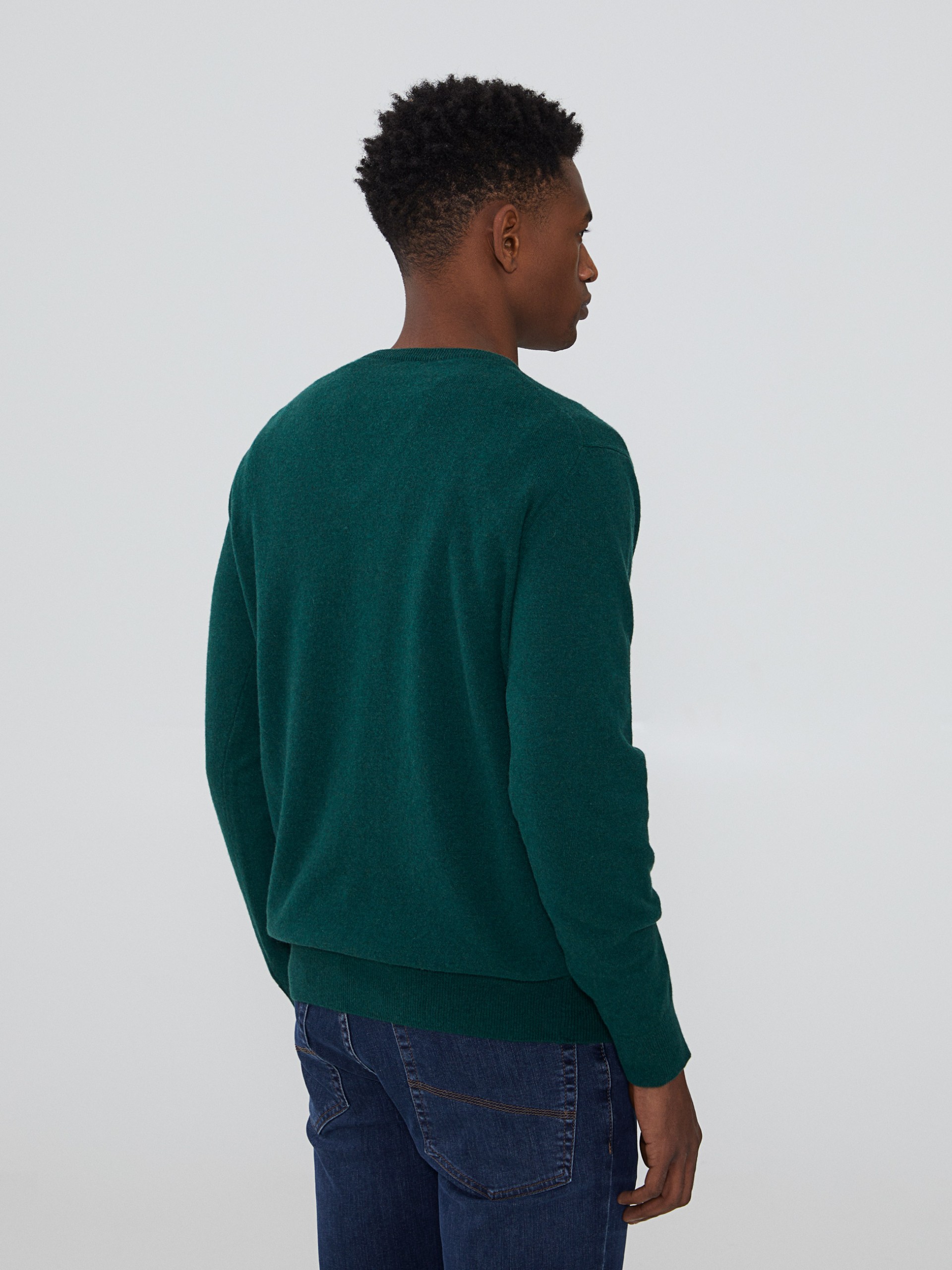 Jersey con cuello en V