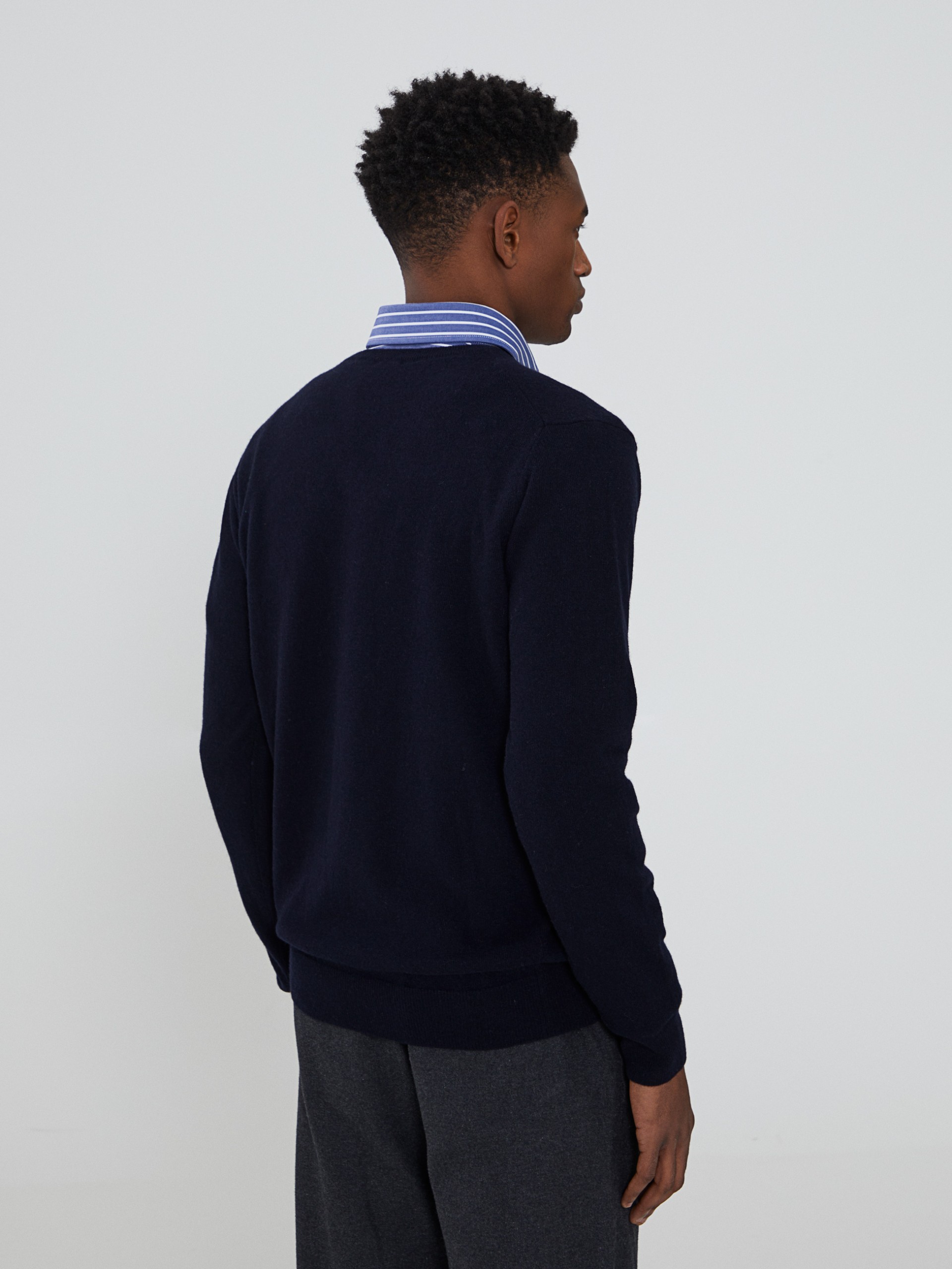 Jersey con cuello en V