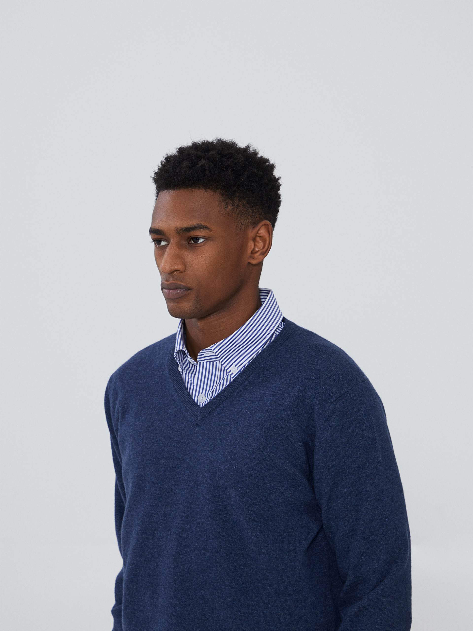 Jersey con cuello en V