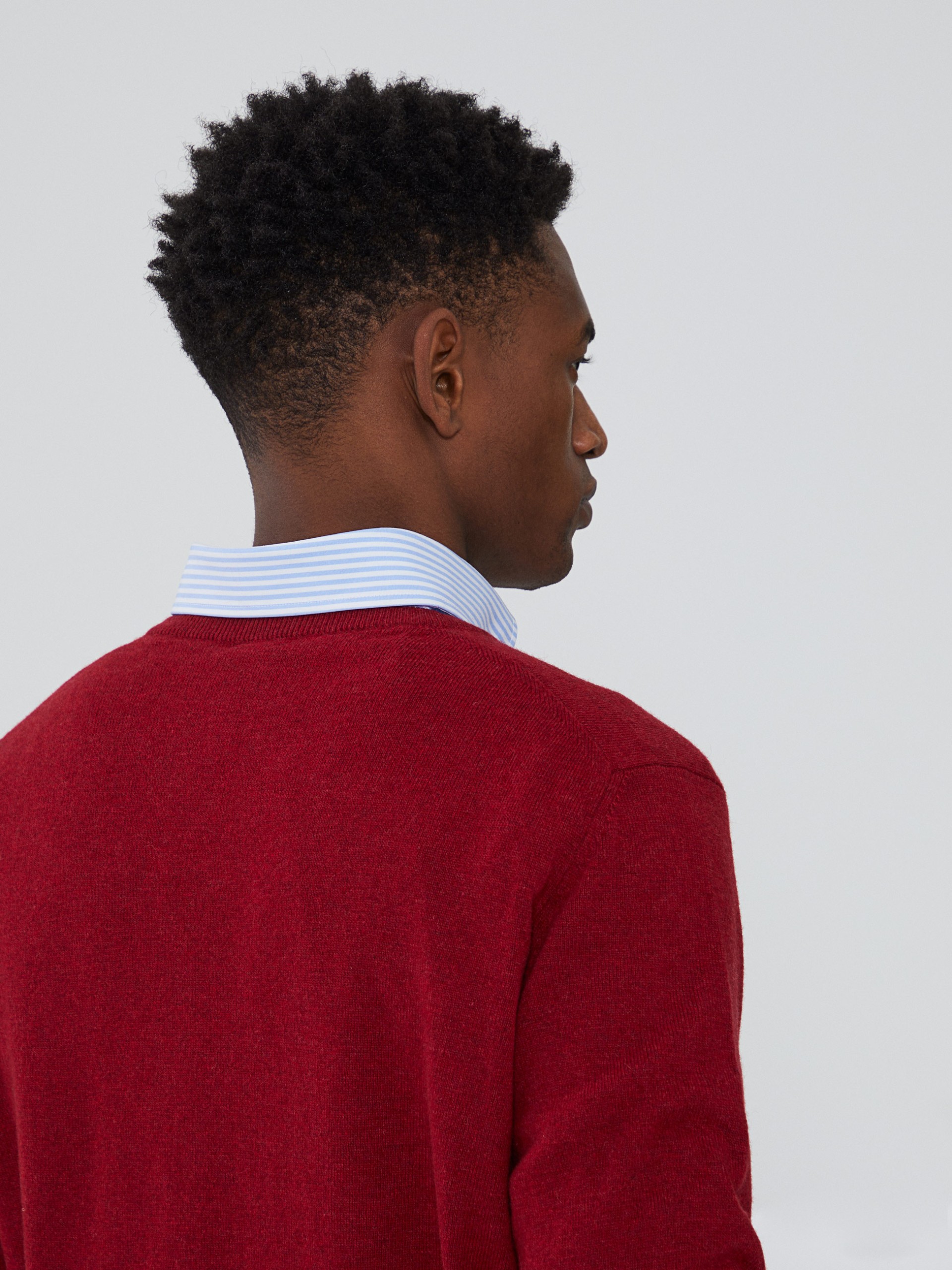 Jersey con cuello en V