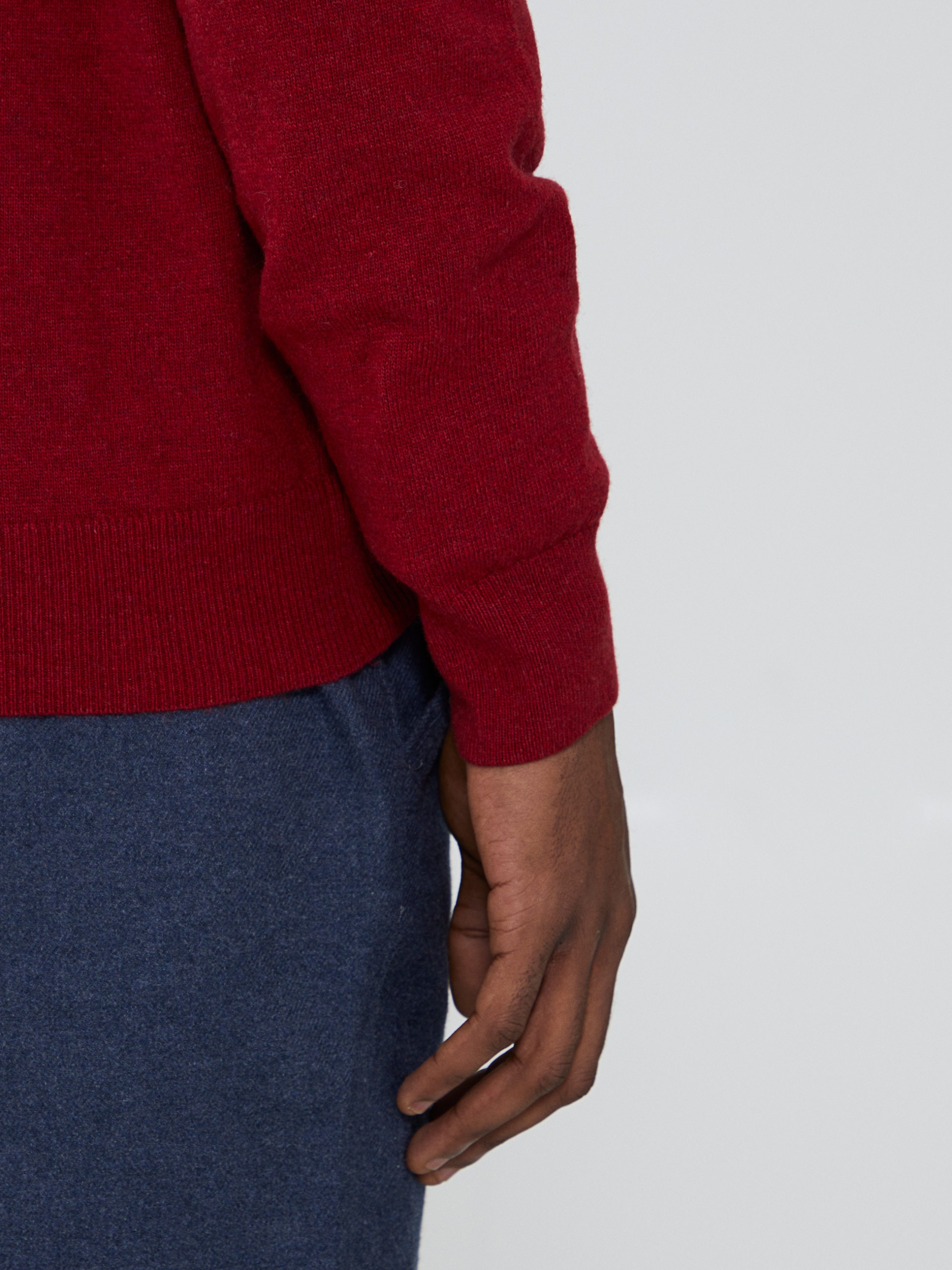 Jersey con cuello en V