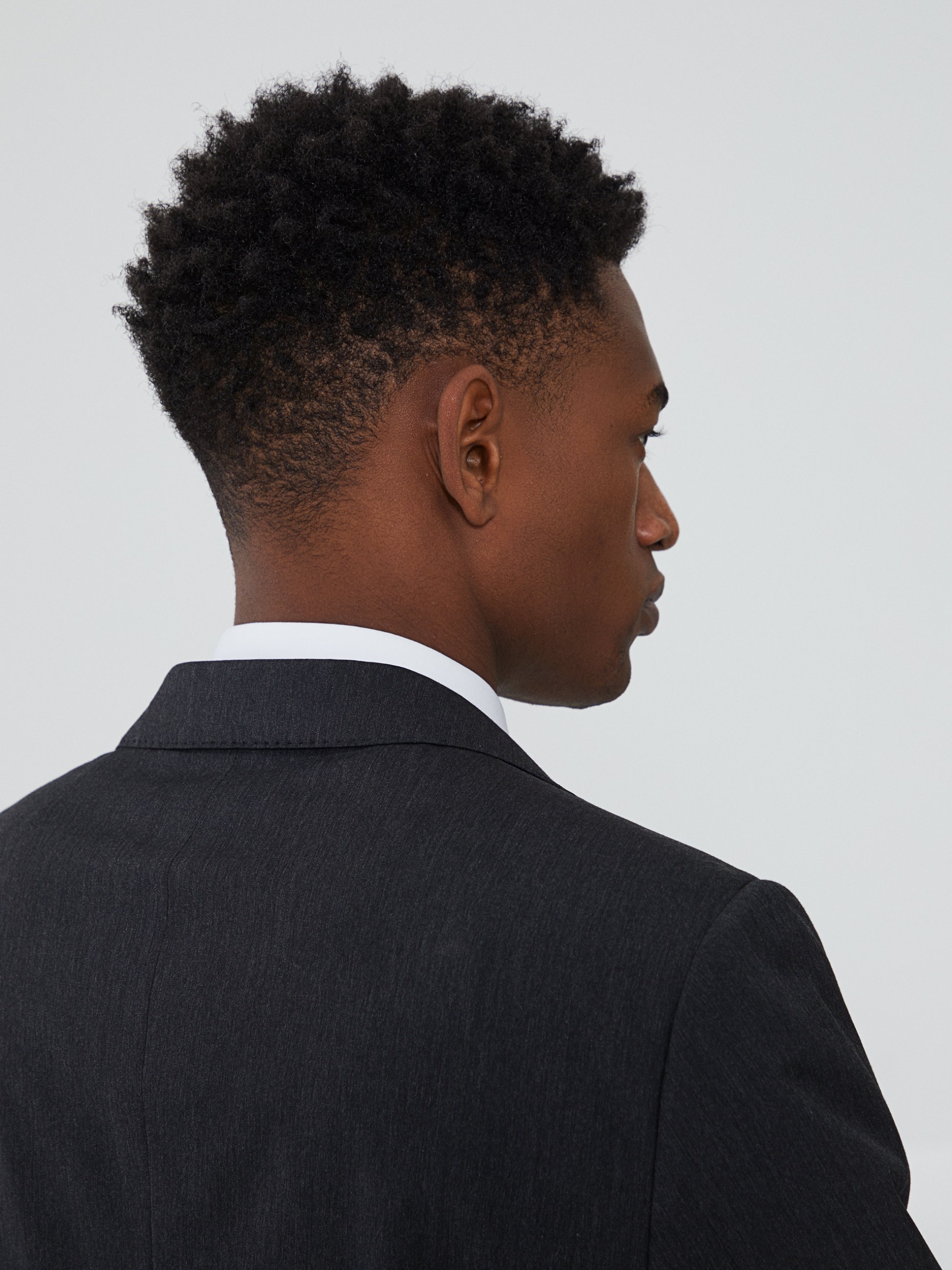 Traje clásico micropatrón