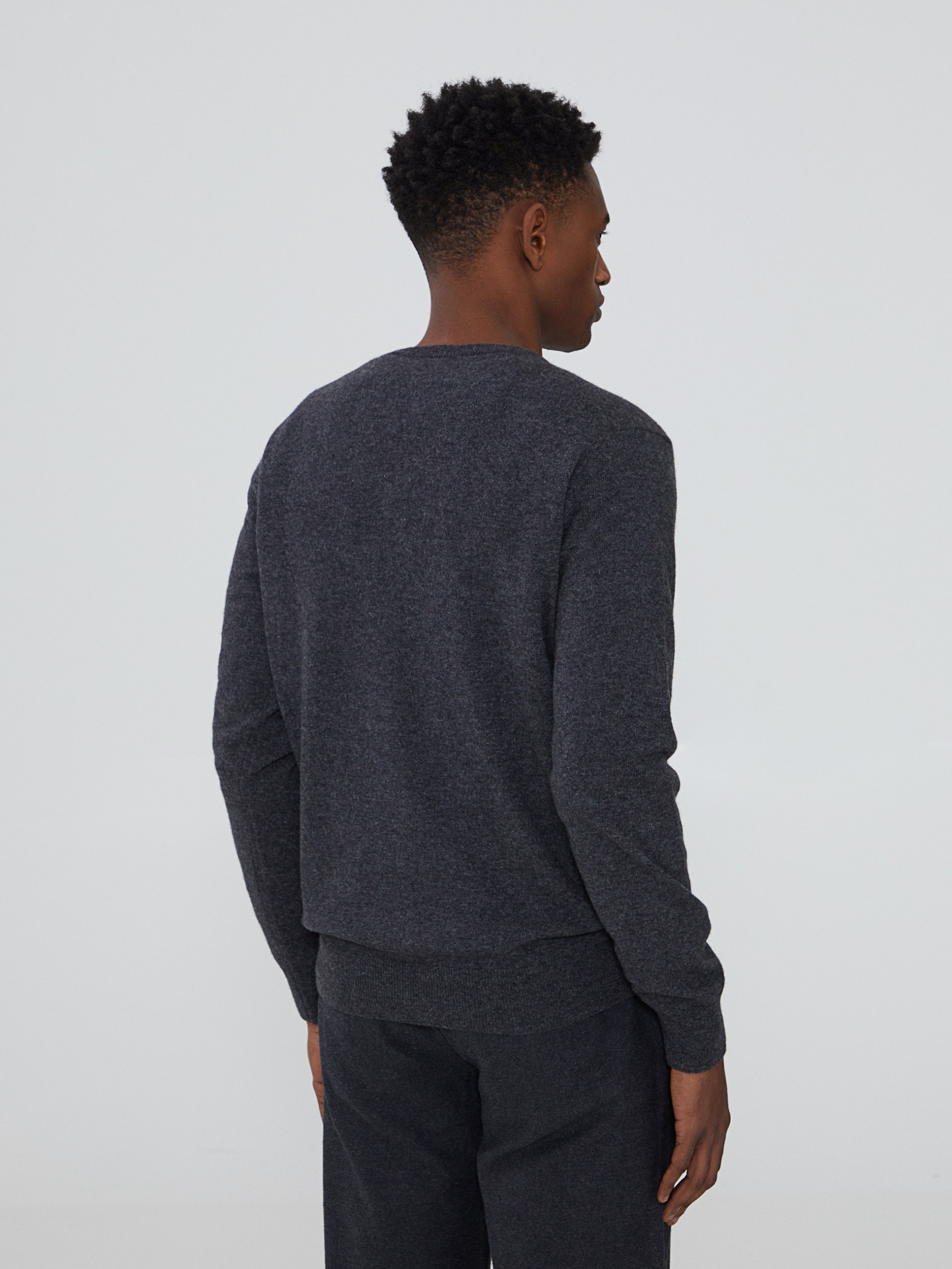 Jersey con cuello en V