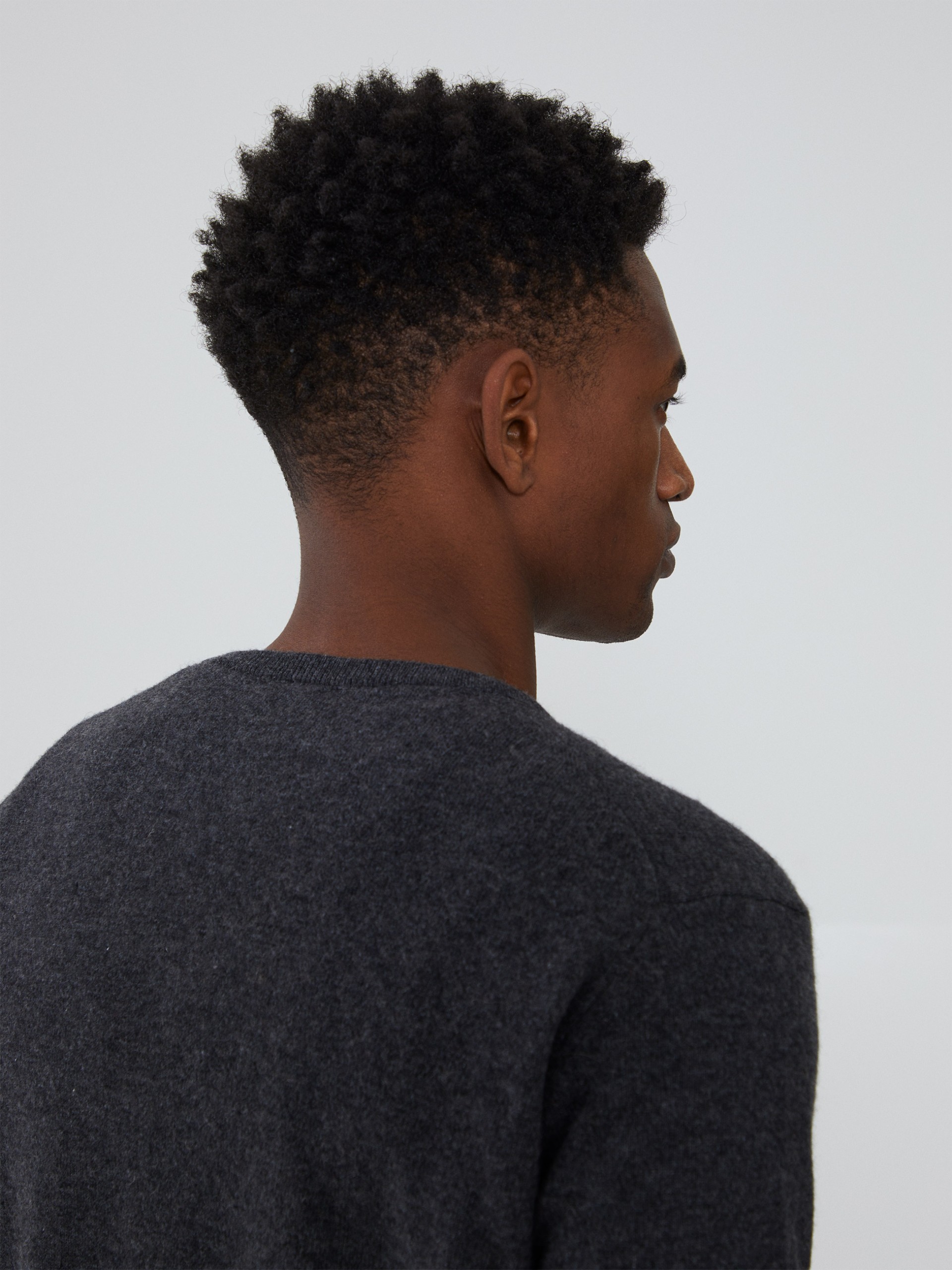 Jersey con cuello en V