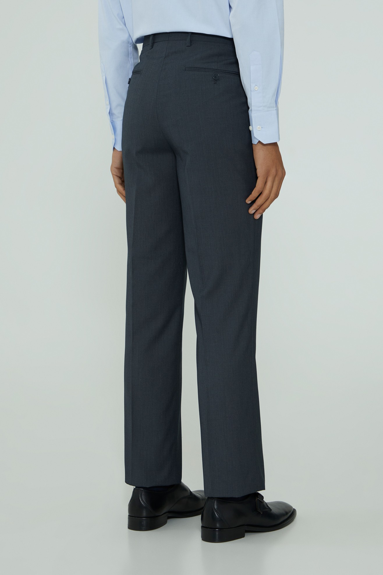 Traje slim fit clásico