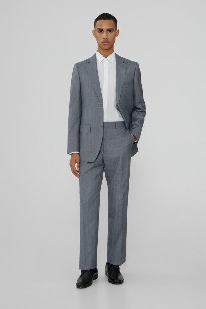 Classic tailored fit suit