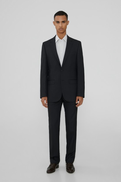 Classic tailored fit suit