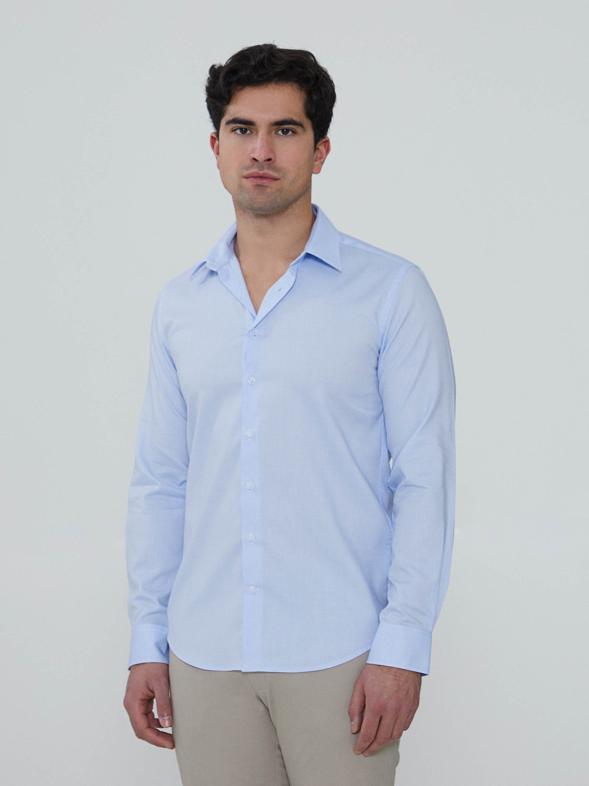Camisa clásica ajustada
