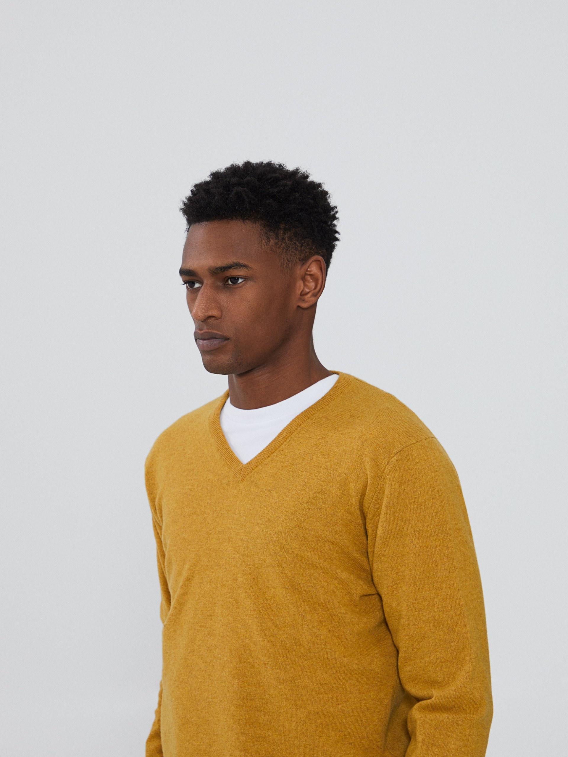 Jersey con cuello en V