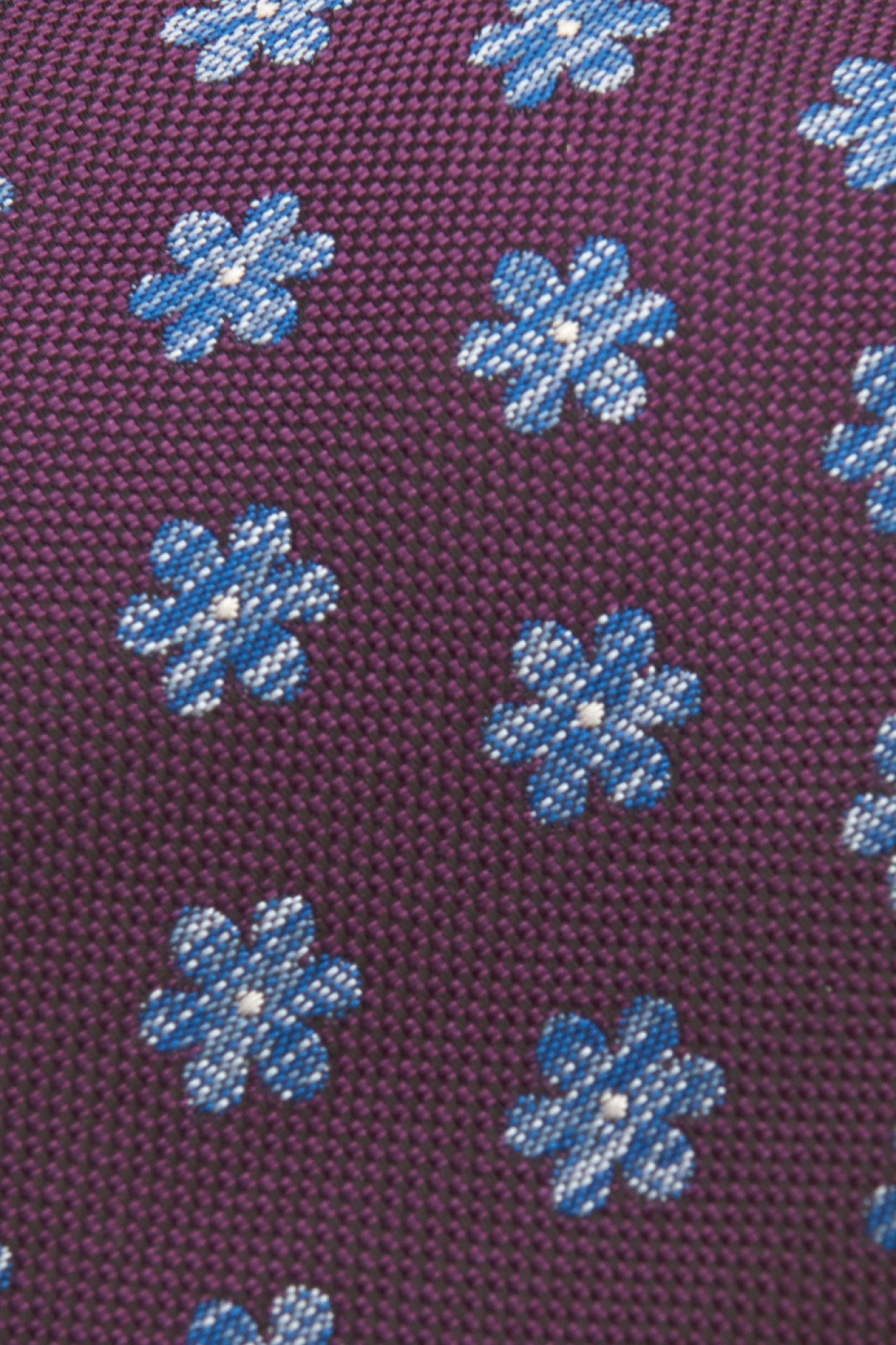 Gravata texturizada flores