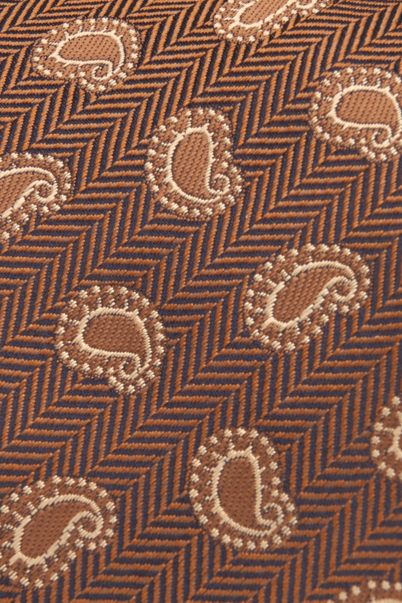 Corbata con estampado cornucopia 