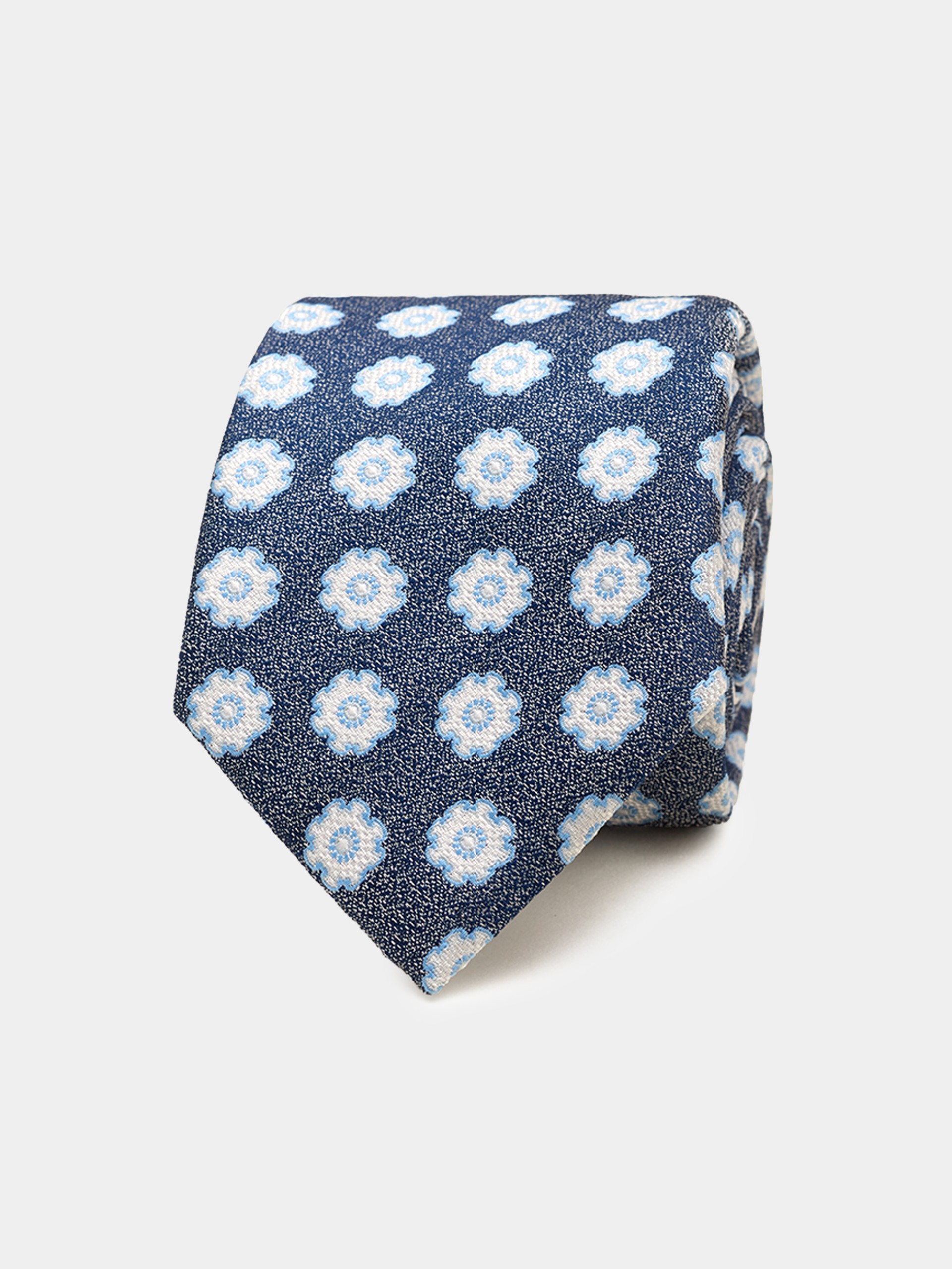 Corbata con motivos florales