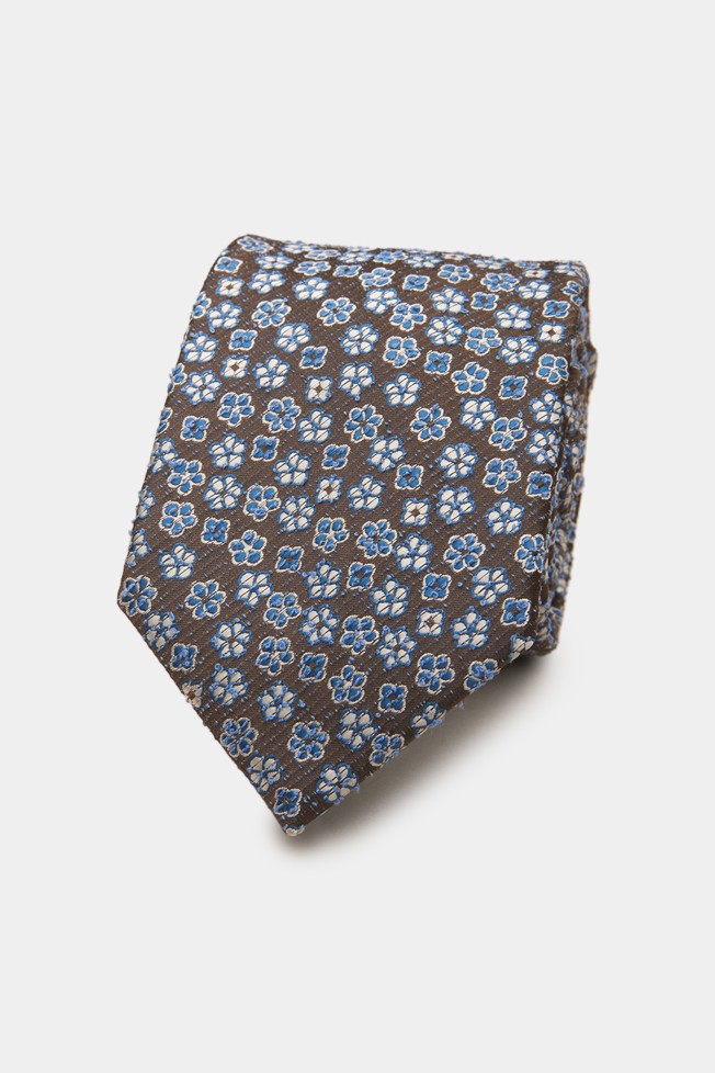 Corbata con motivos florales